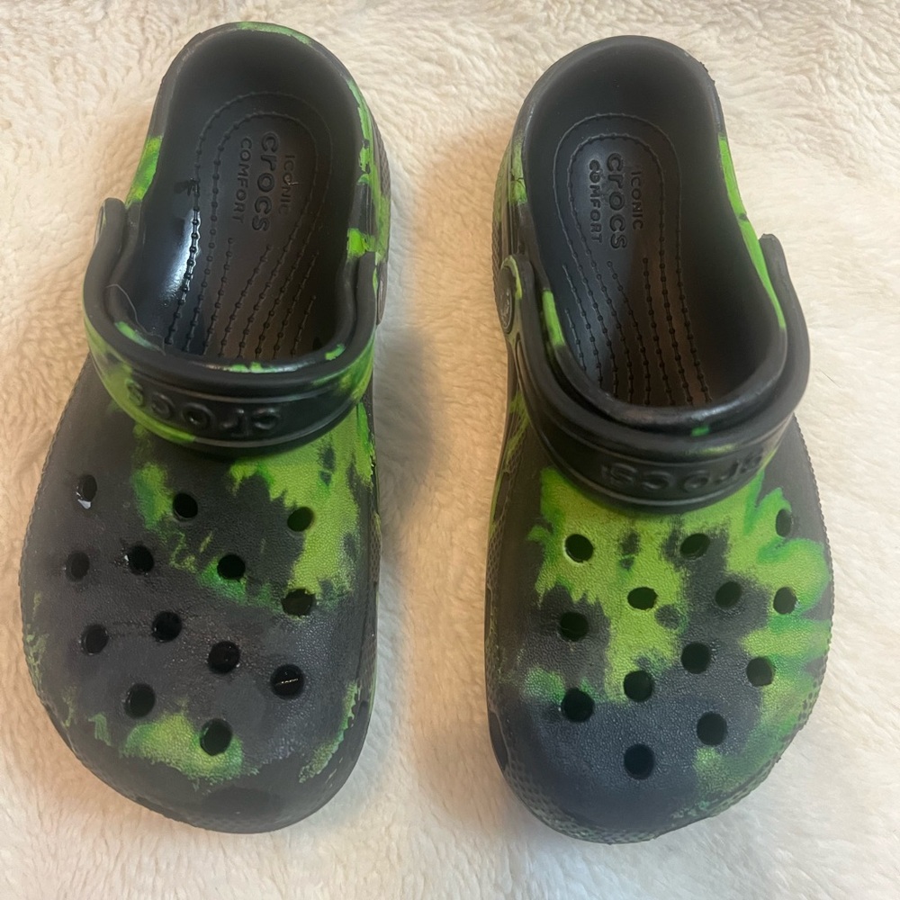 Kids crocs
